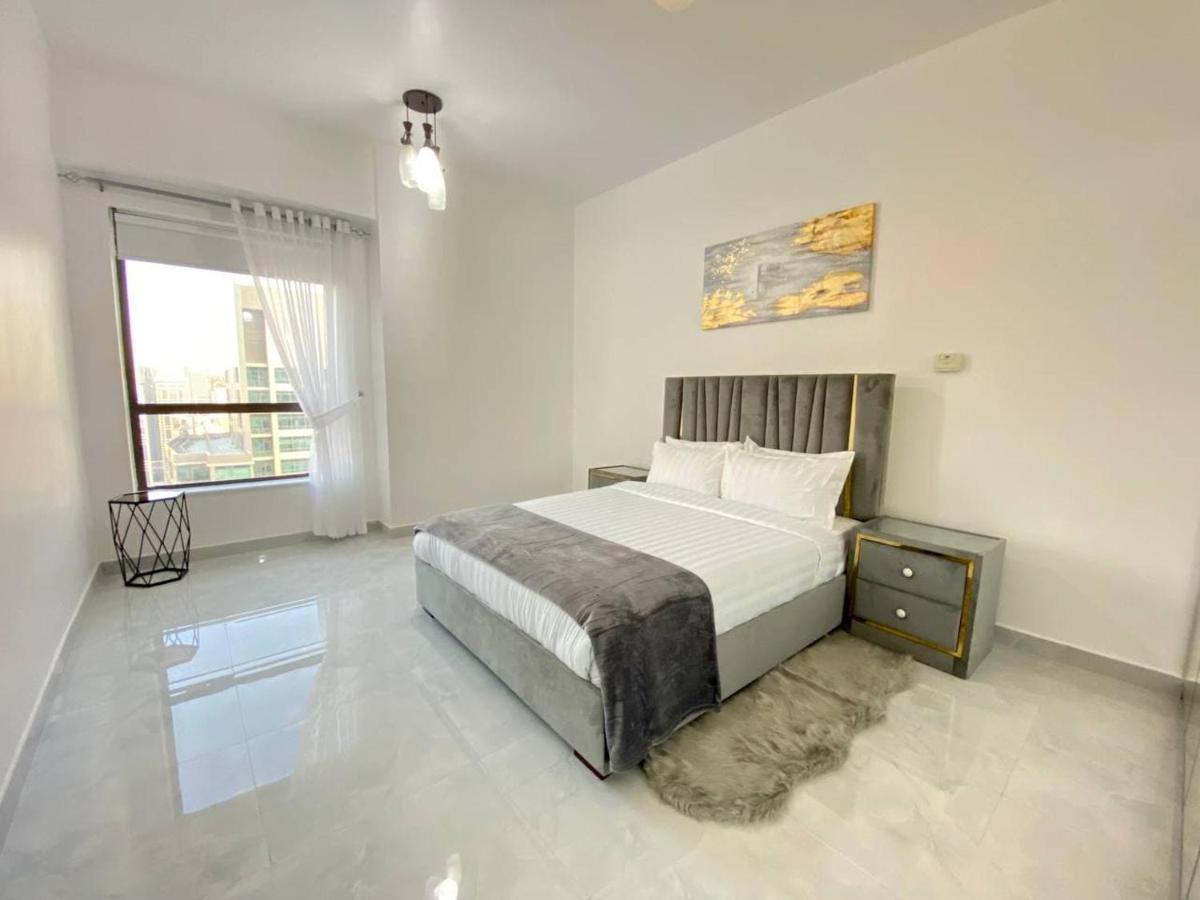 Luxury Jbr Apartments , Beach , Pool , Parking Dubai Exterior foto